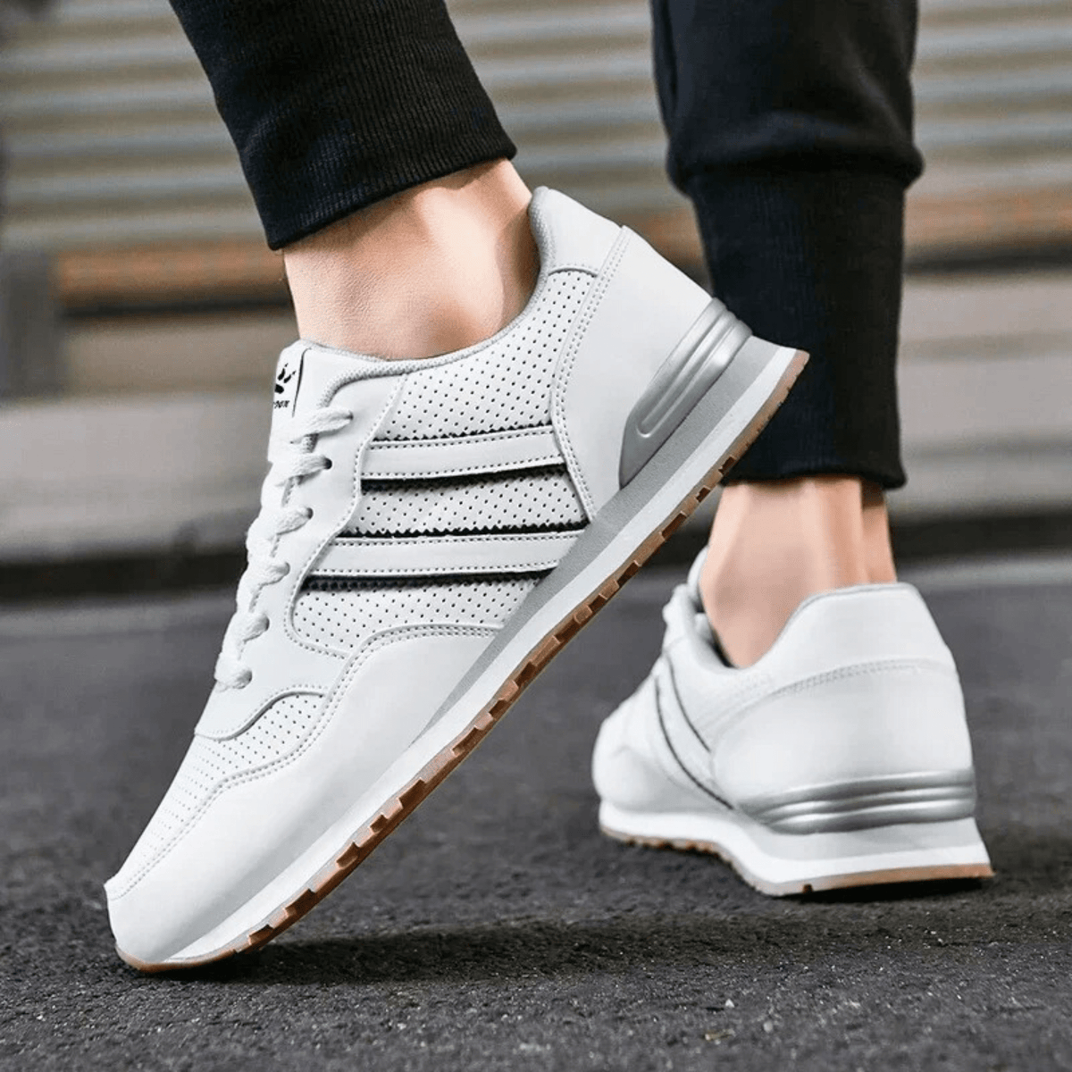The Sereno Sneaker