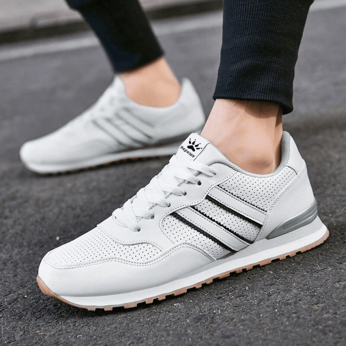 The Sereno Sneaker