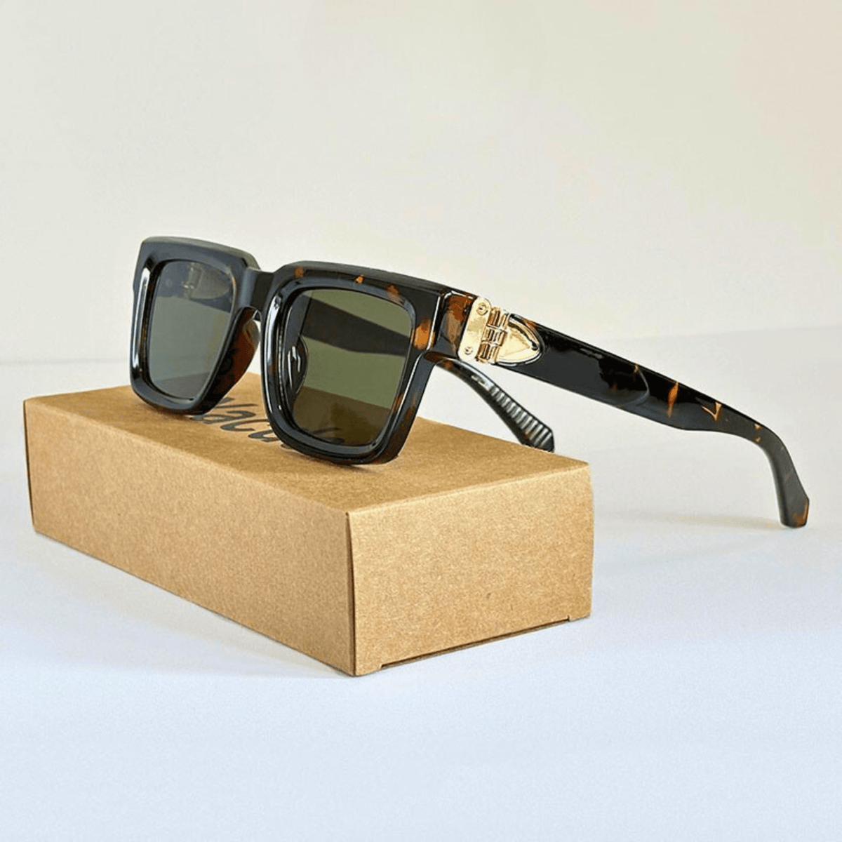The Sereno Shades
