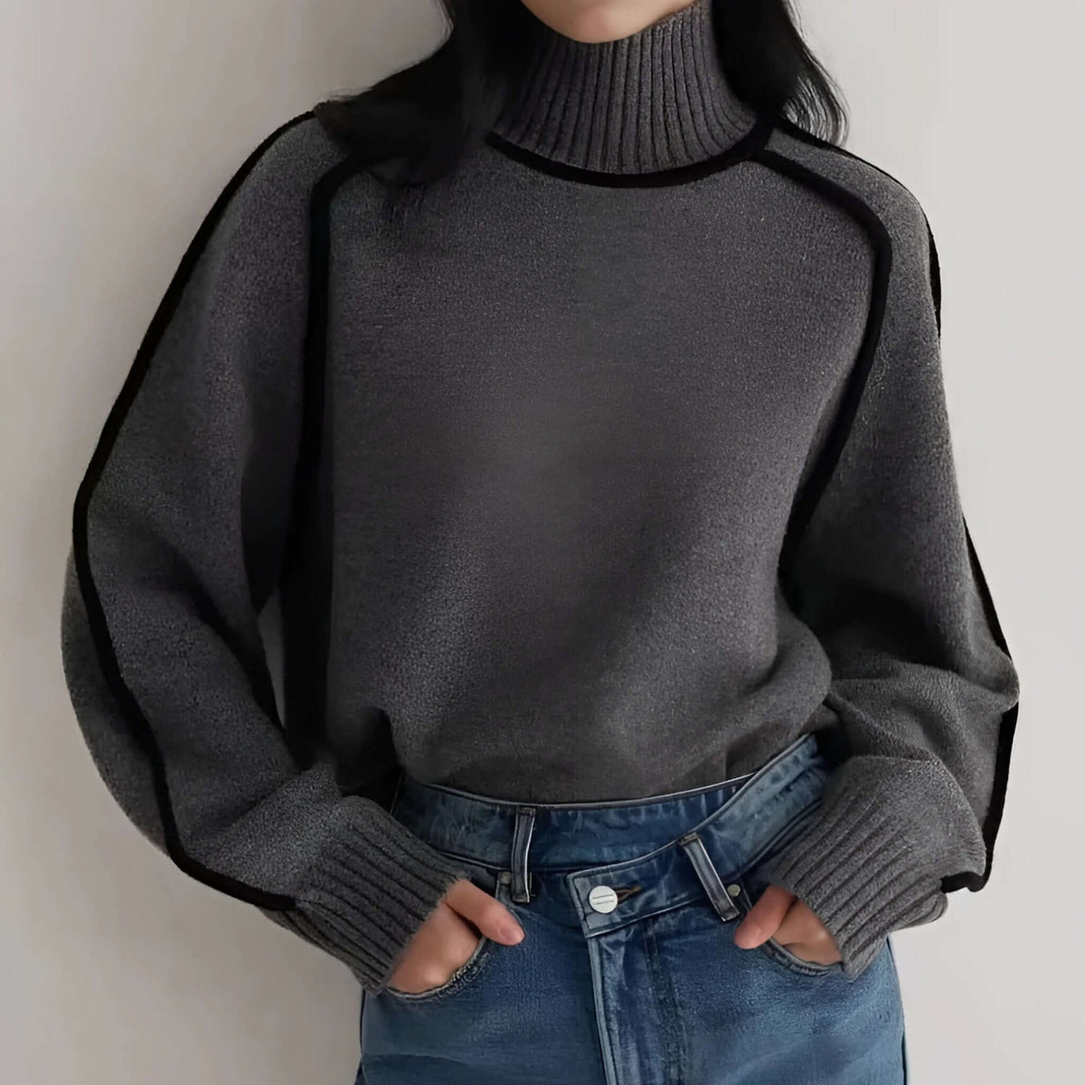 The Aurelia Turtleneck