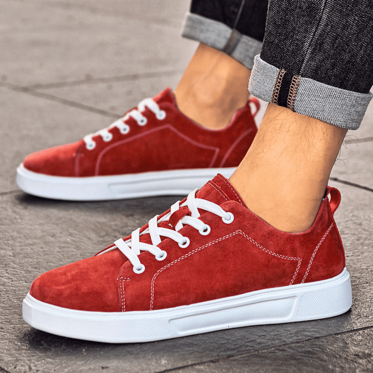 The Calvero Sneaker