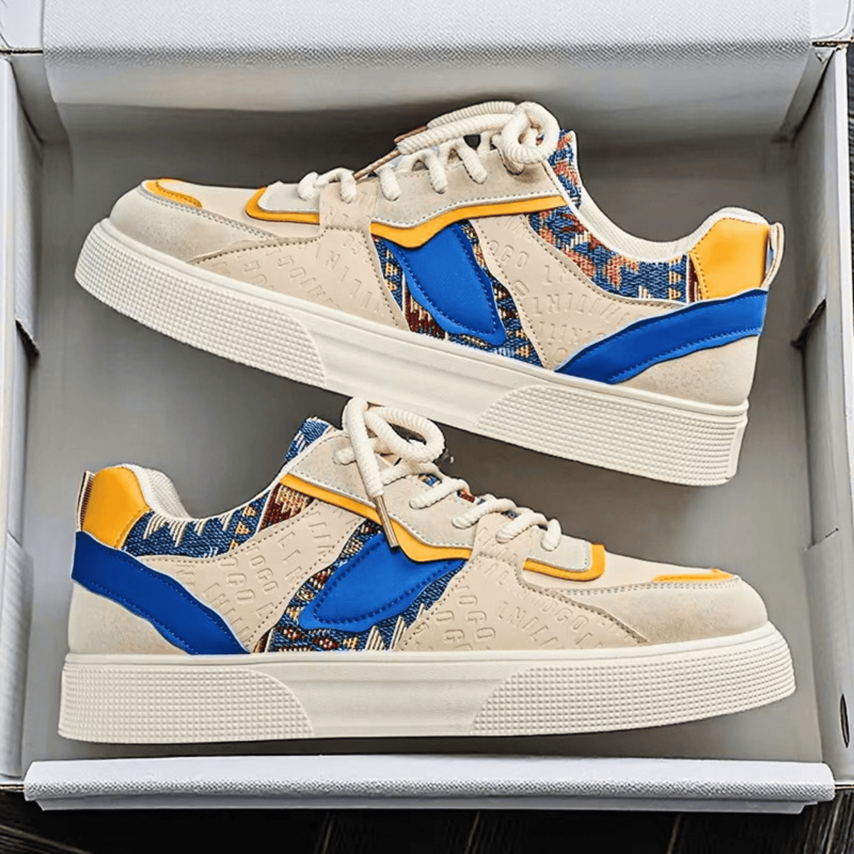 The Casaro Sneaker
