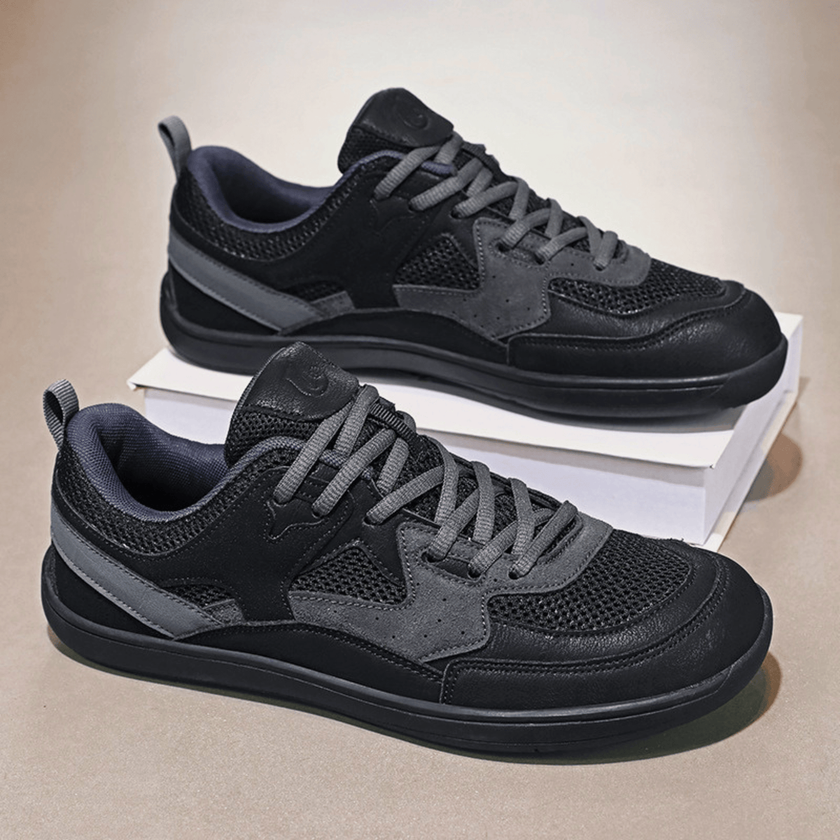 The Davenor Sneaker