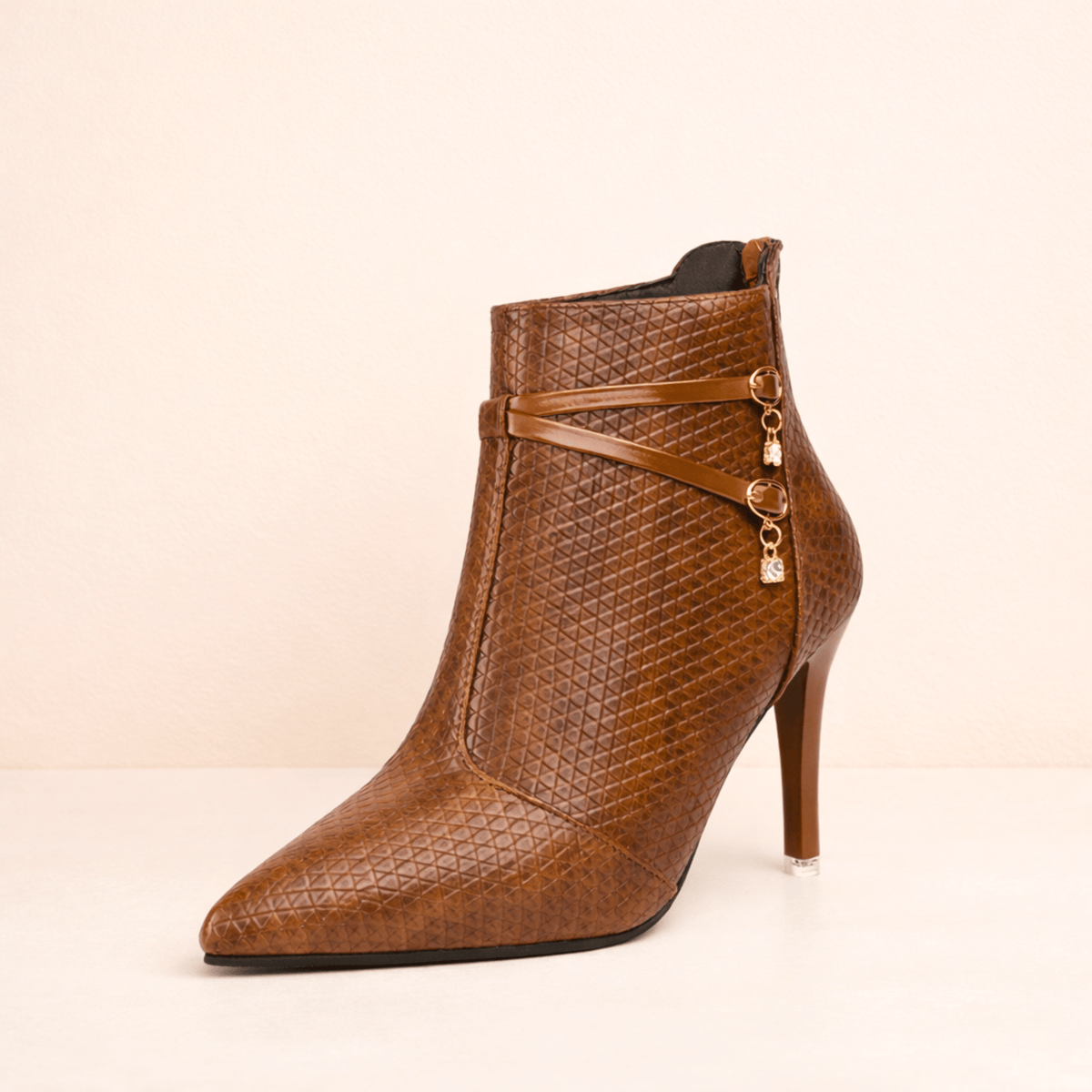 The Estelle Boot