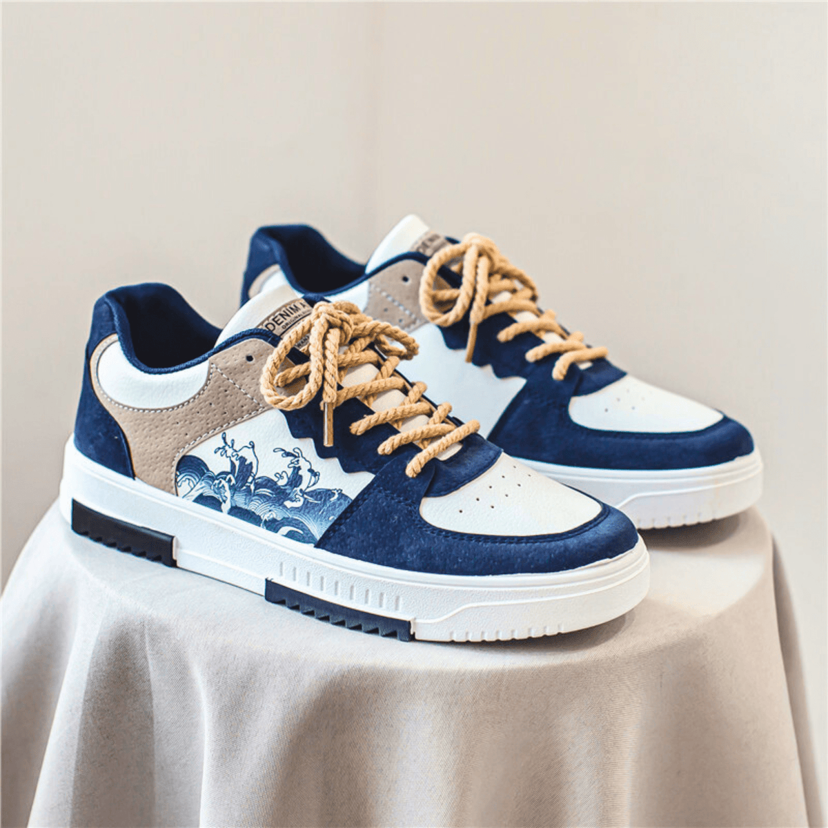 The Saviero Sneaker