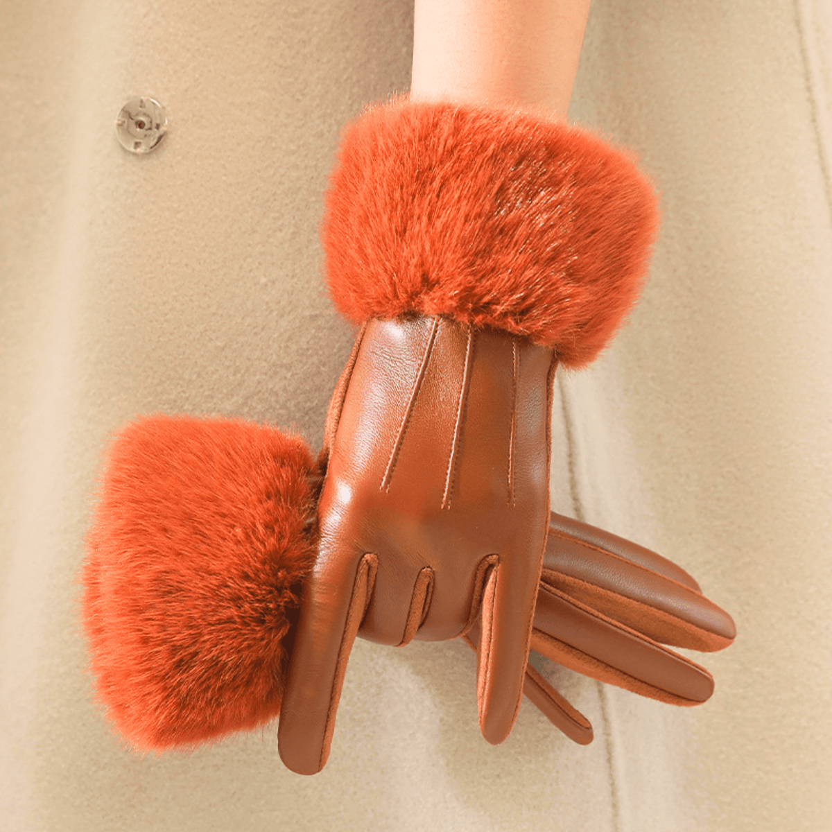 The Valeria Glove