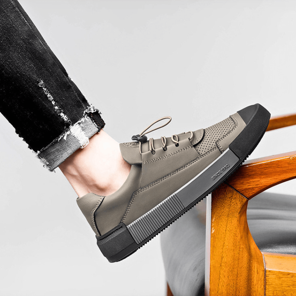The Varen Sneaker