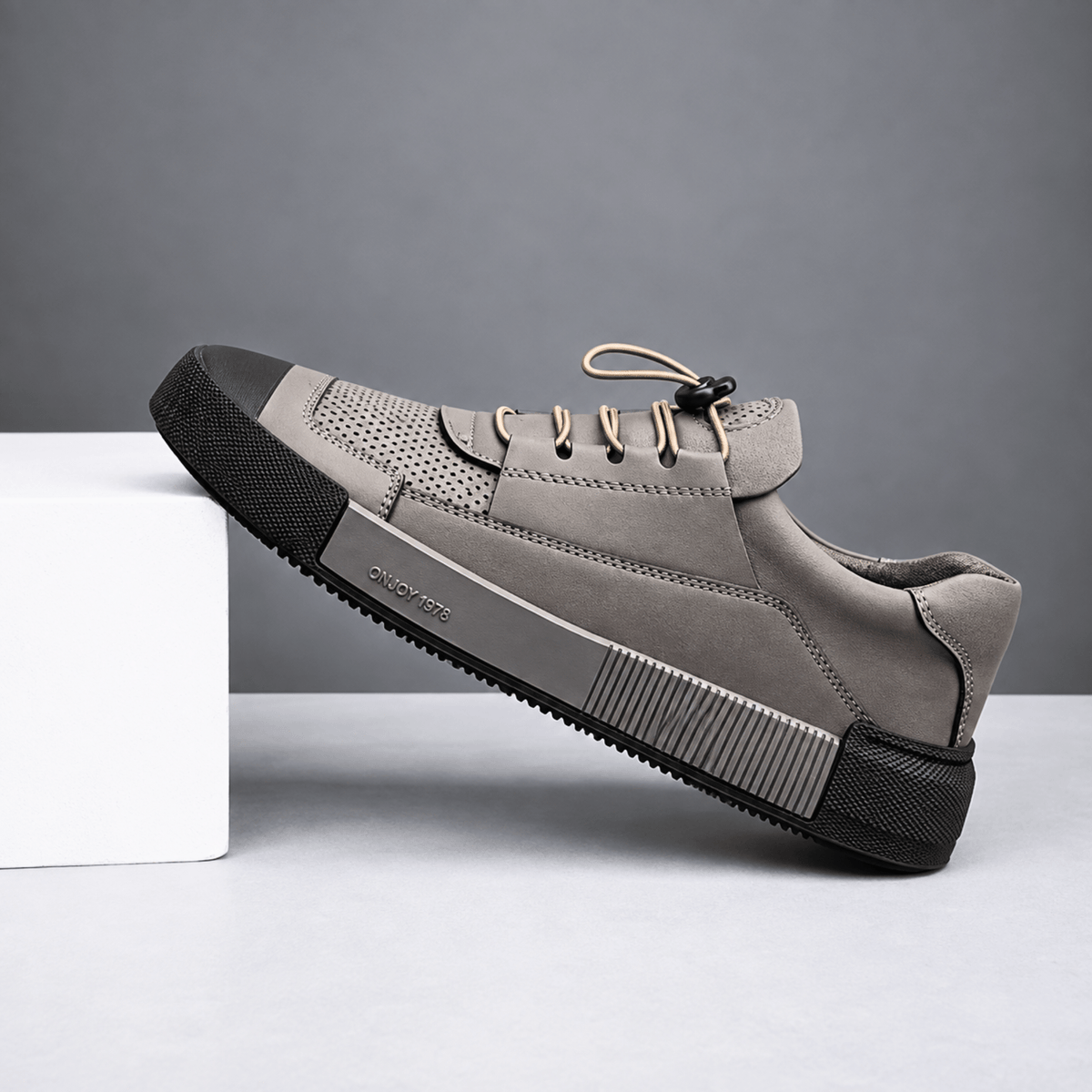 The Varen Sneaker