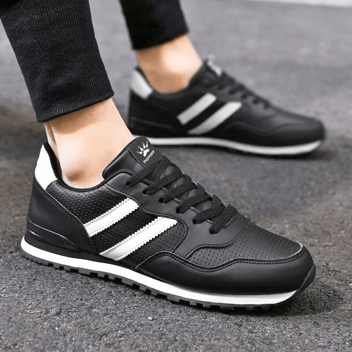 The Sereno Sneaker