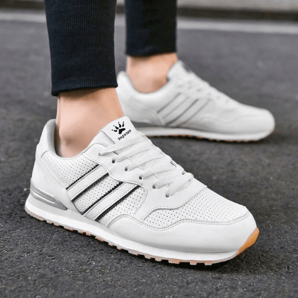 The Sereno Sneaker