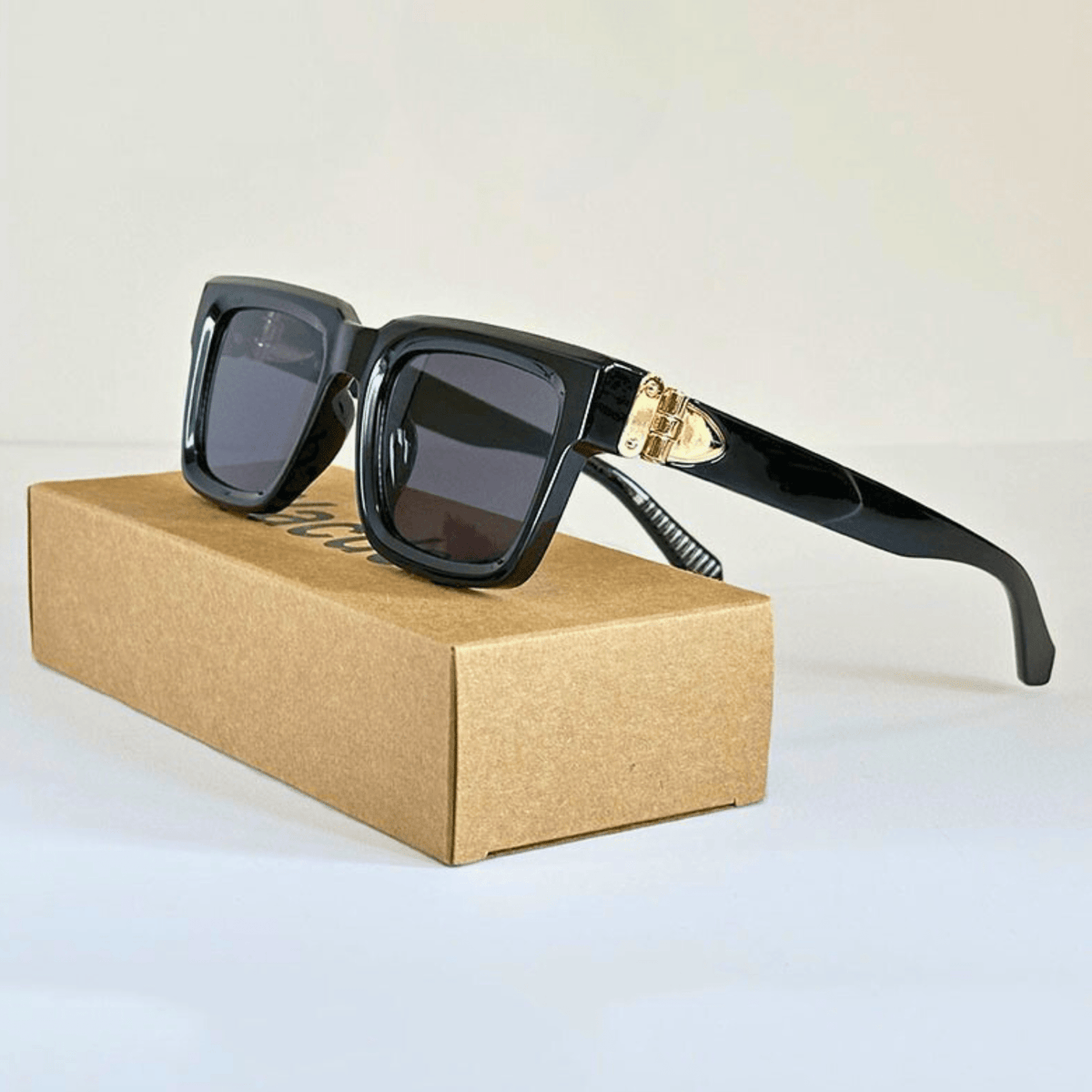 The Sereno Shades