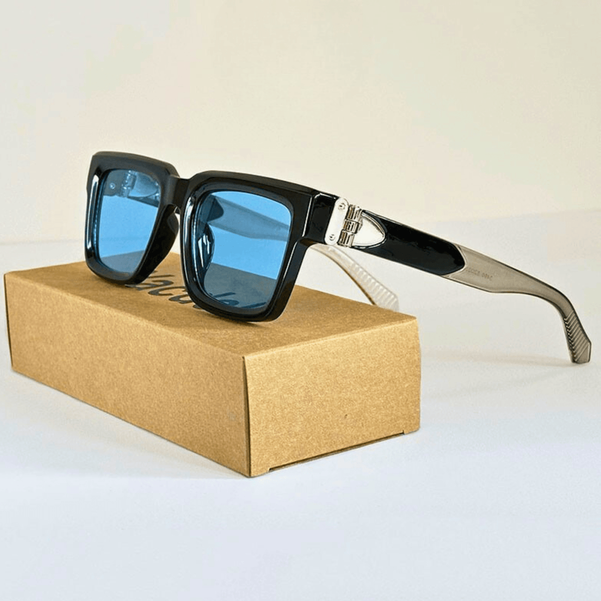 The Sereno Shades