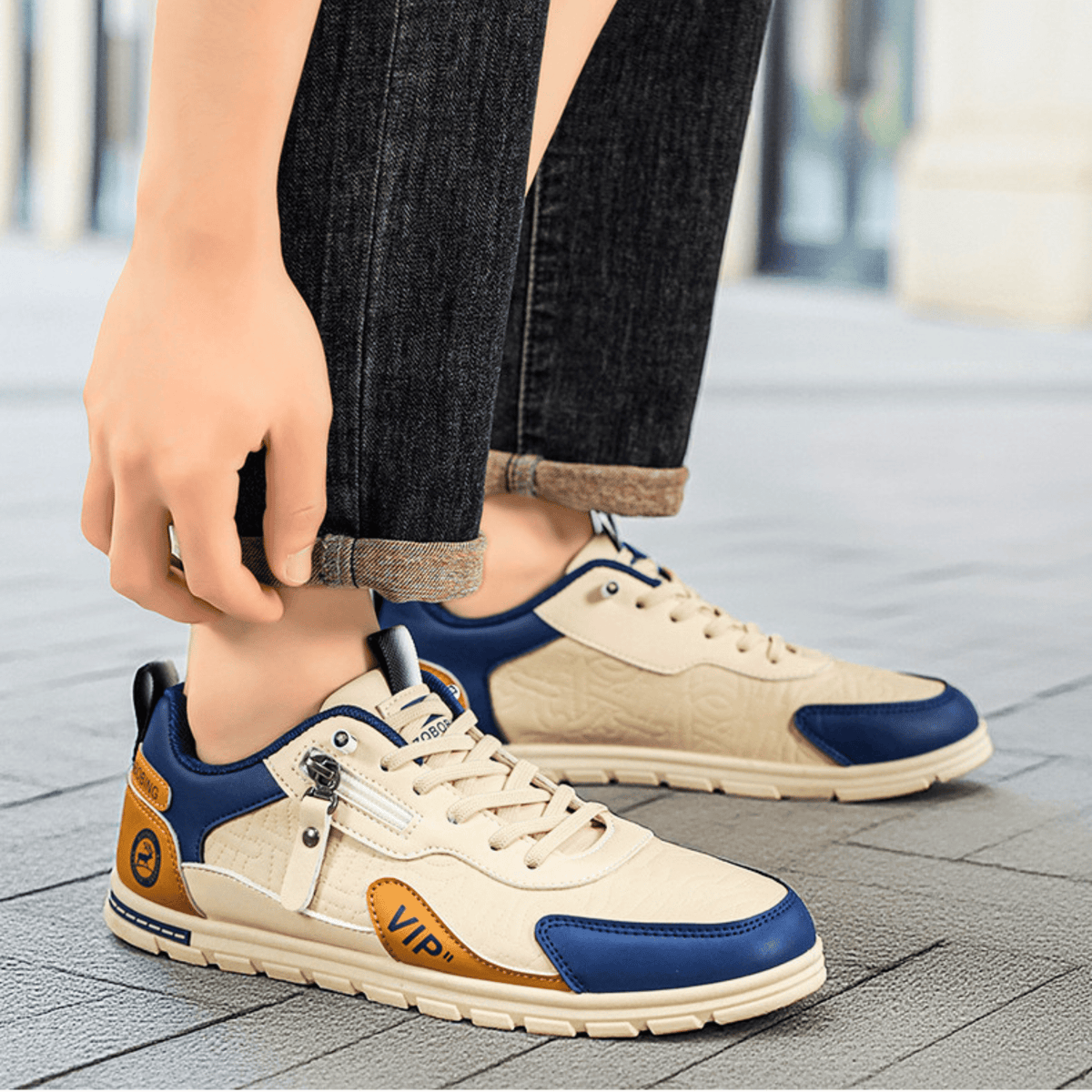 The Aurevano Sneaker