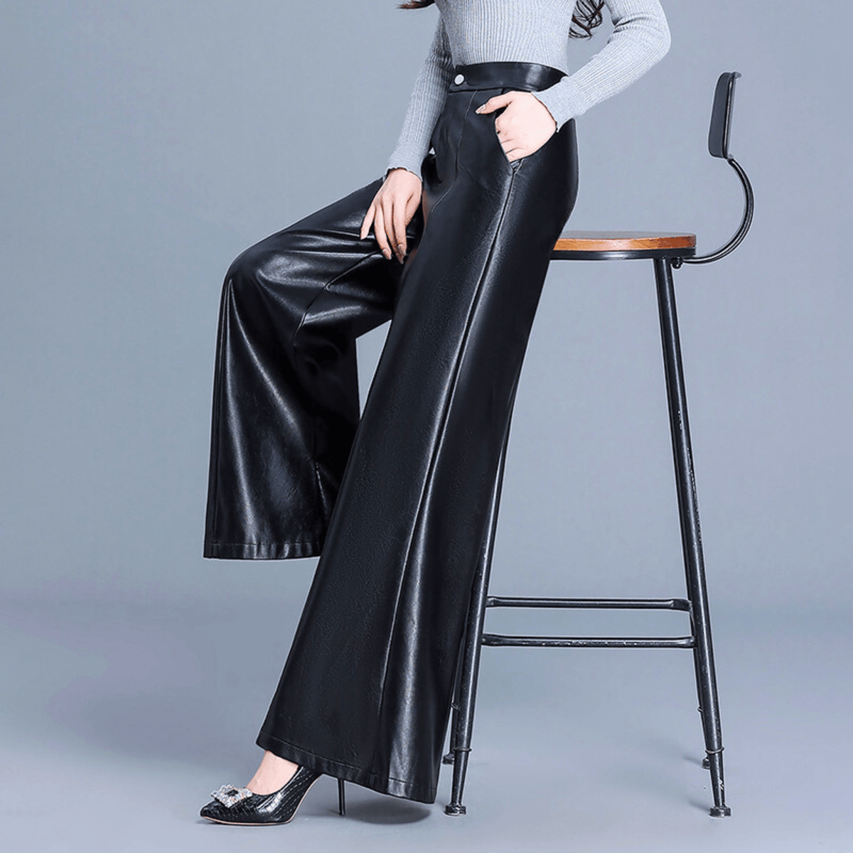 The Aveline Flare Pant
