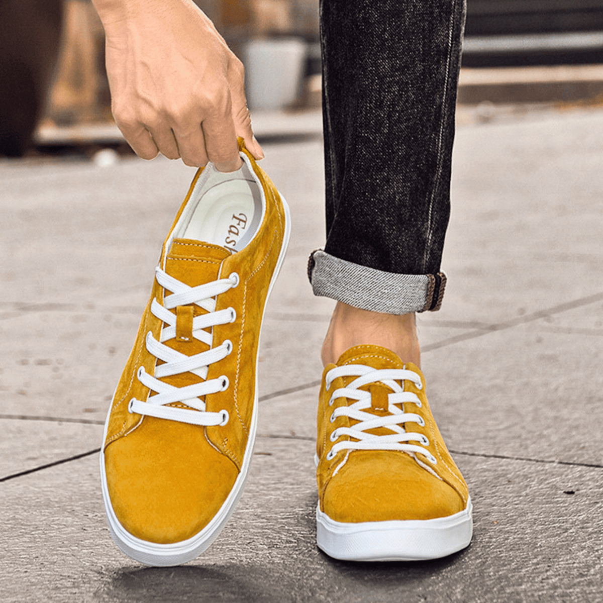 The Calvero Sneaker