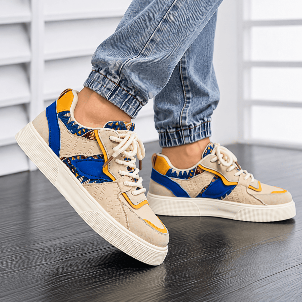 The Casaro Sneaker
