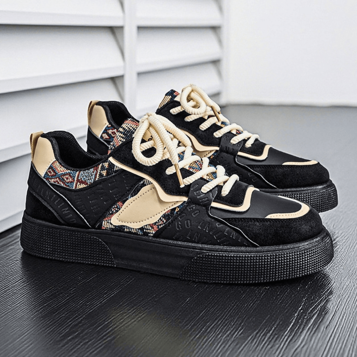 The Casaro Sneaker