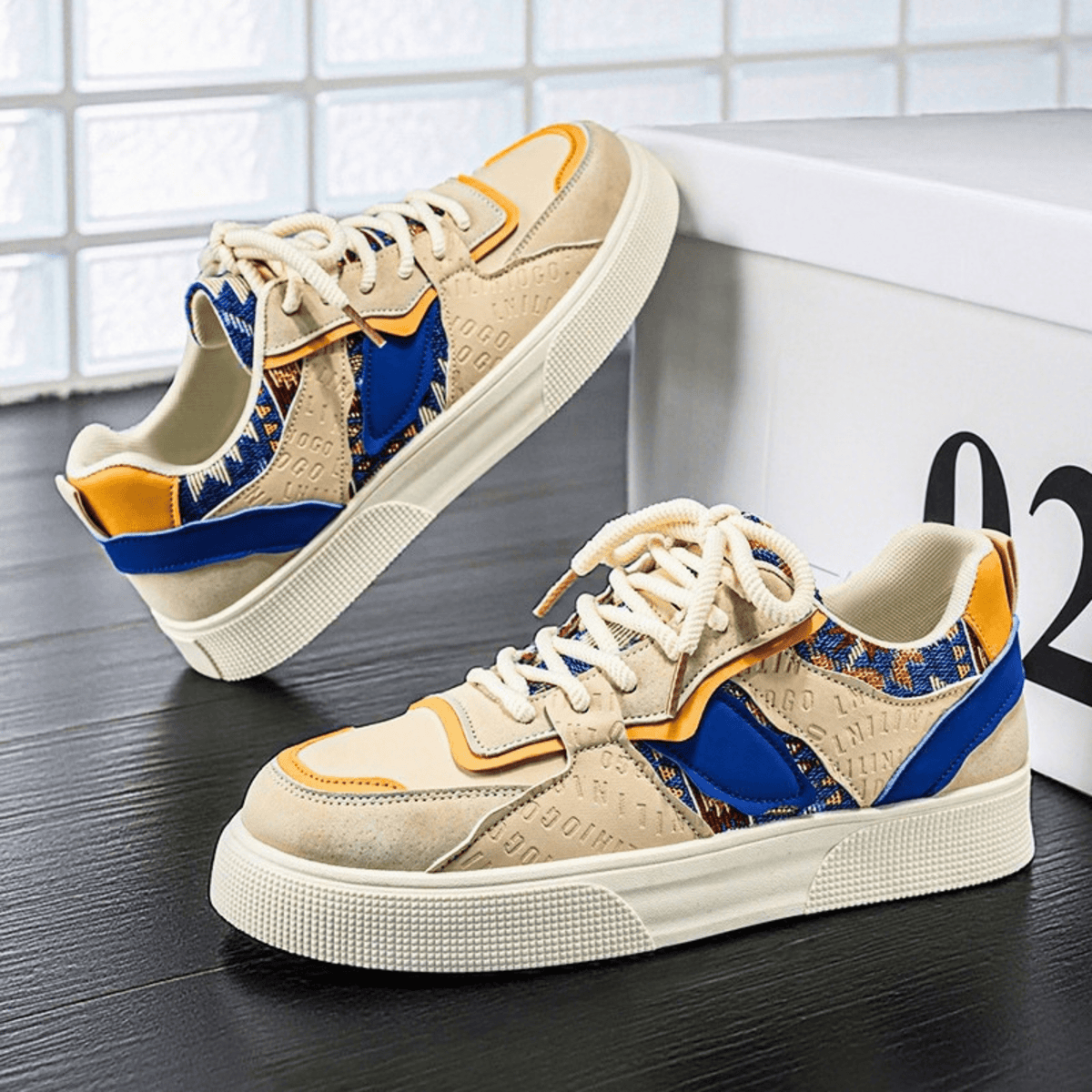 The Casaro Sneaker