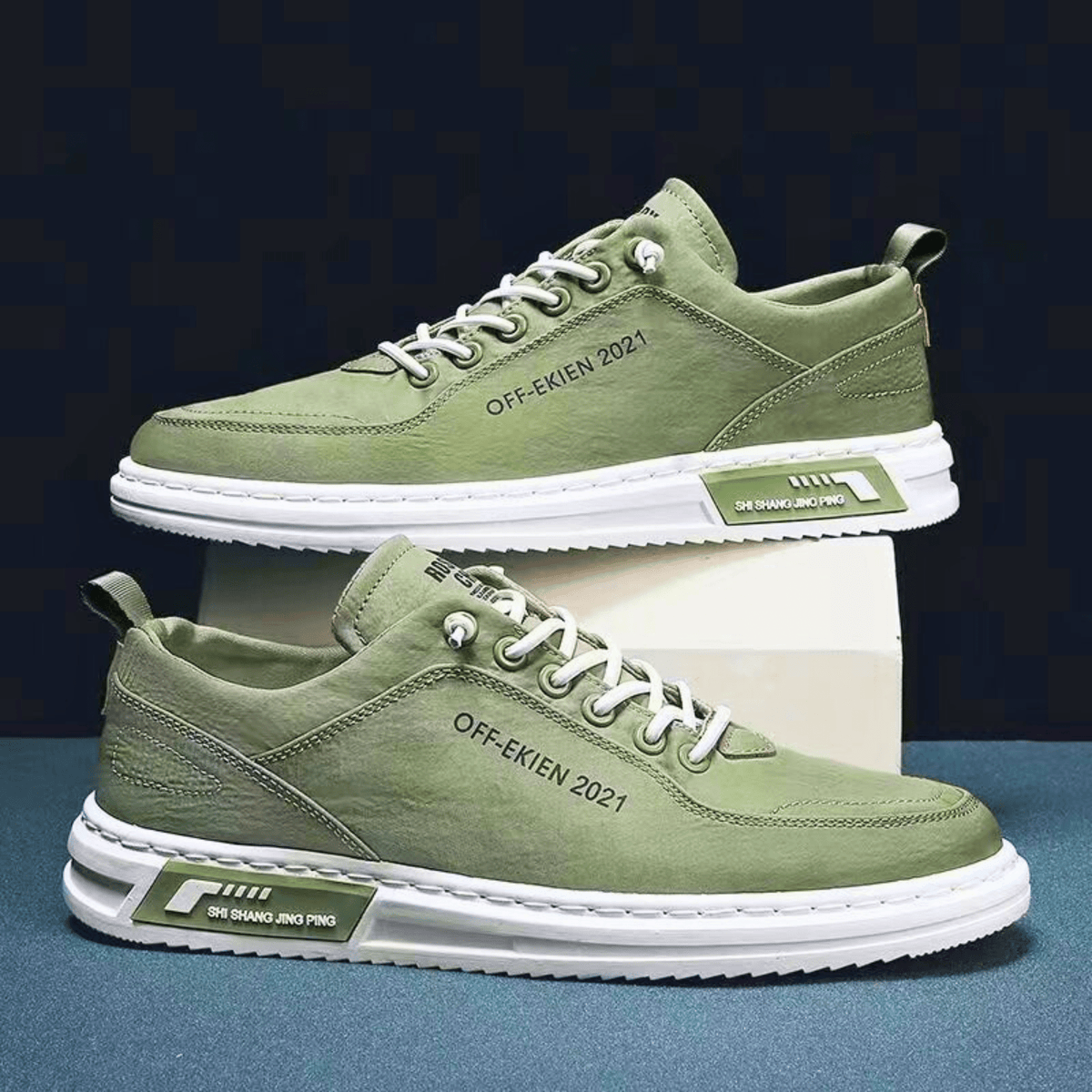 The Levaro Sneaker