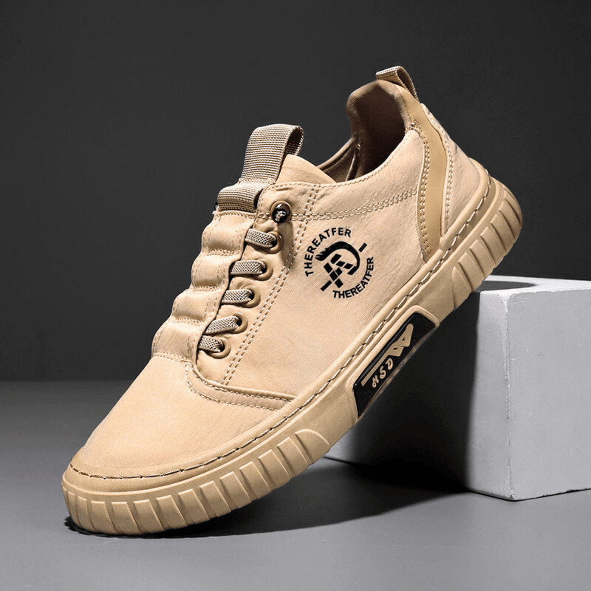 The Savaro Sneaker