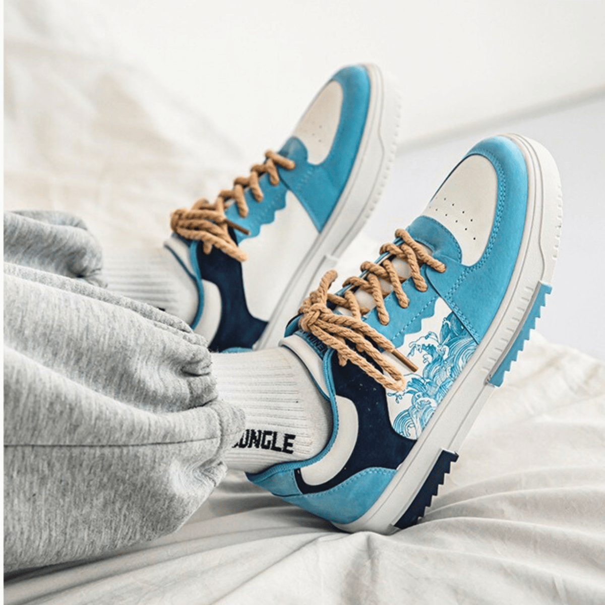 The Saviero Sneaker