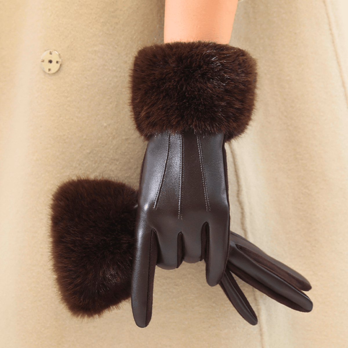 The Valeria Glove