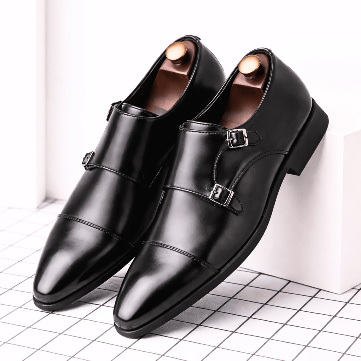 The Vantori Monk Strap