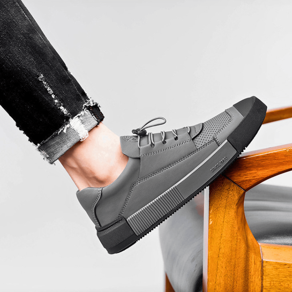 The Varen Sneaker