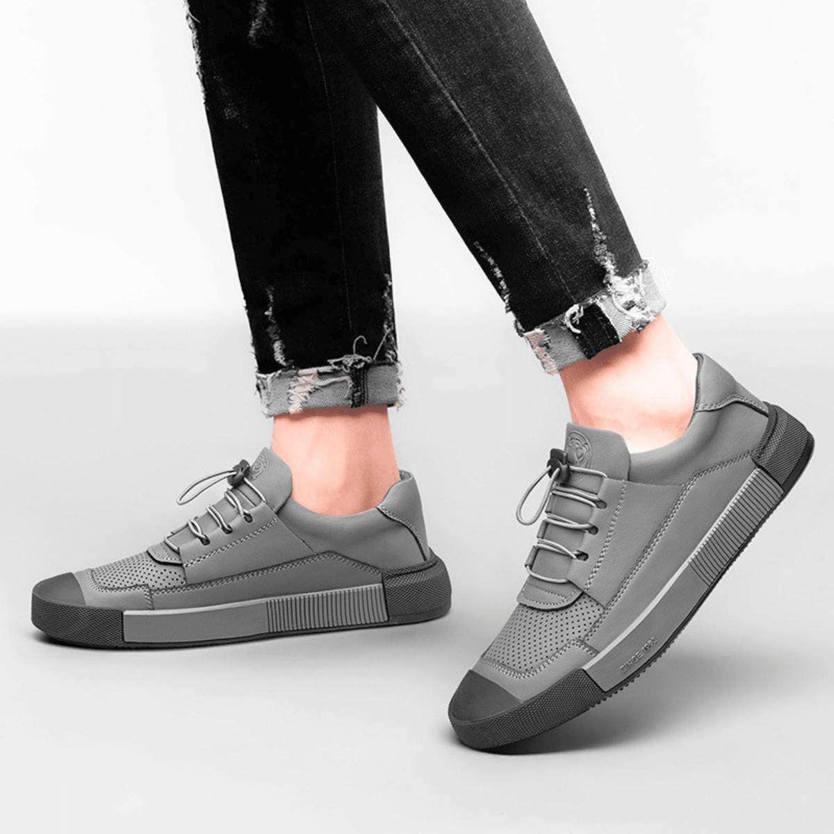 The Varen Sneaker
