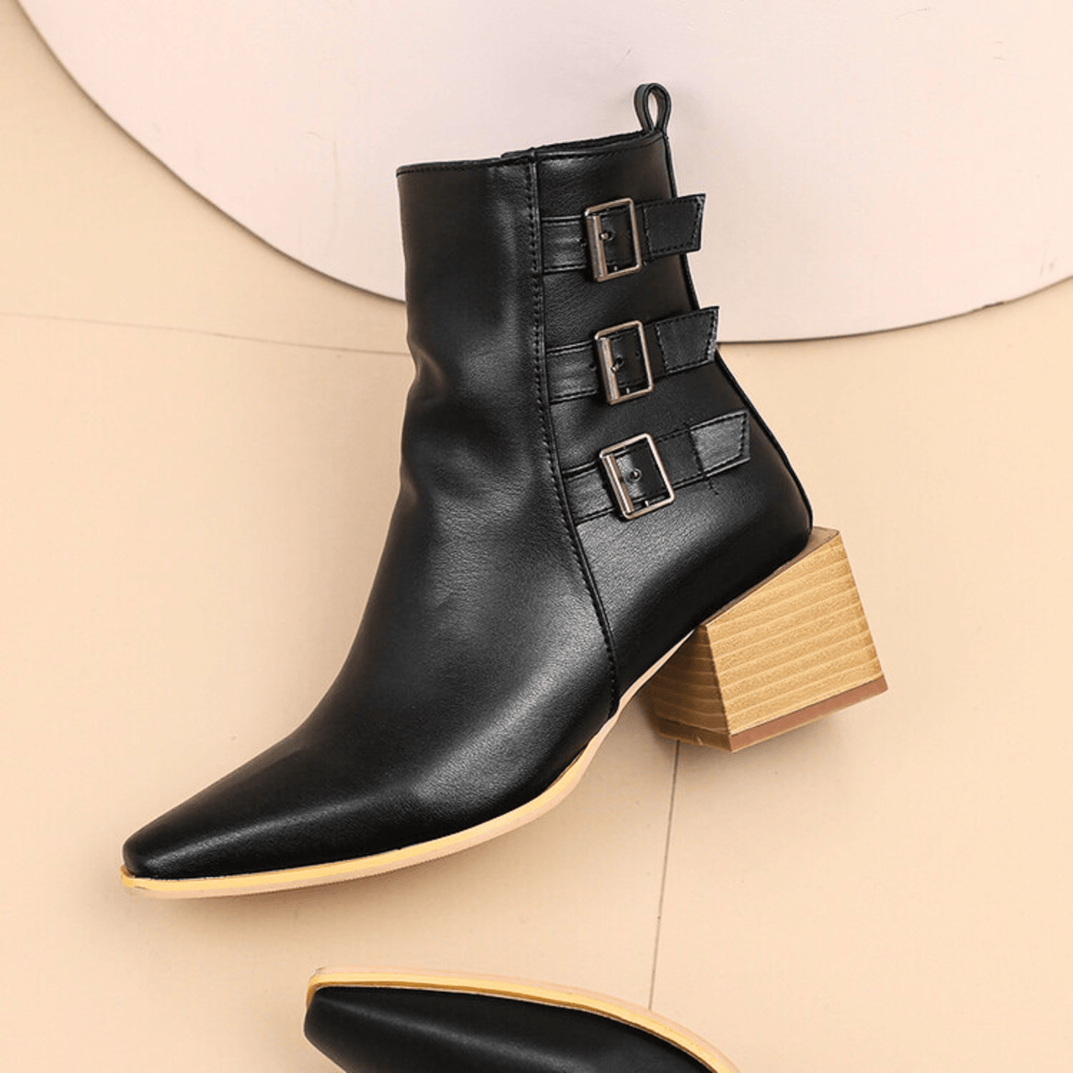 The Vellori Boot